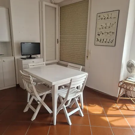 Апартаменты Tender To Riviera, Bilocale Vista Mare *